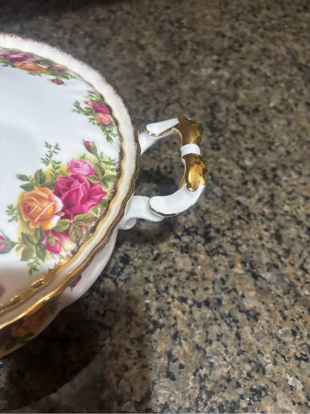Royal Albert elegant porcelain